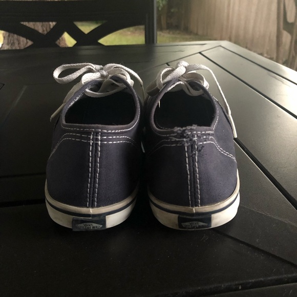 Vans Navy Low Pro. Size 7. - Picture 4 of 6